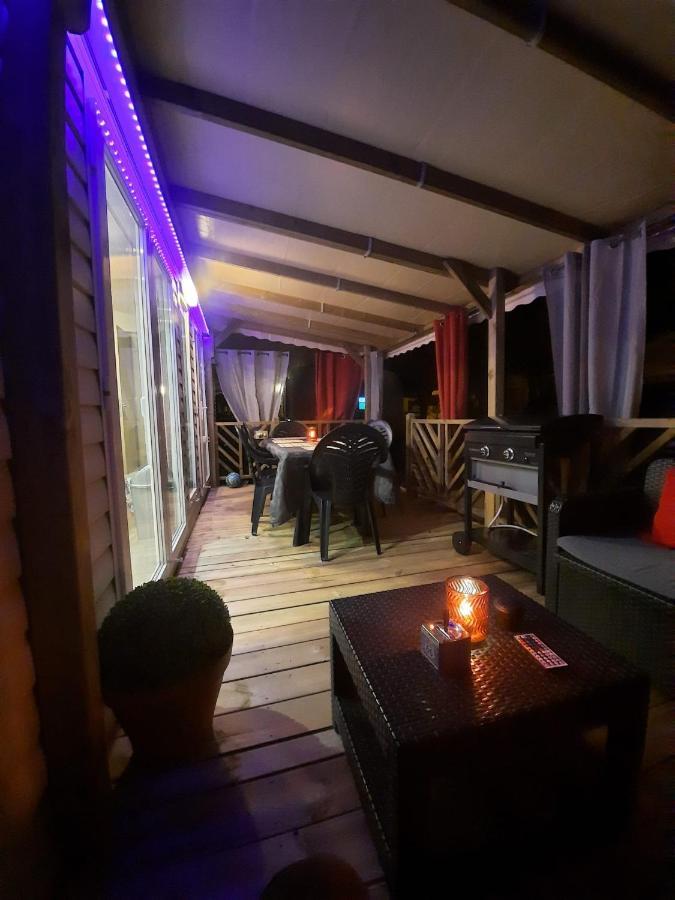 Grand Mobilhome Spacieux 8 Places Frejus/straphael Camping Fréjus