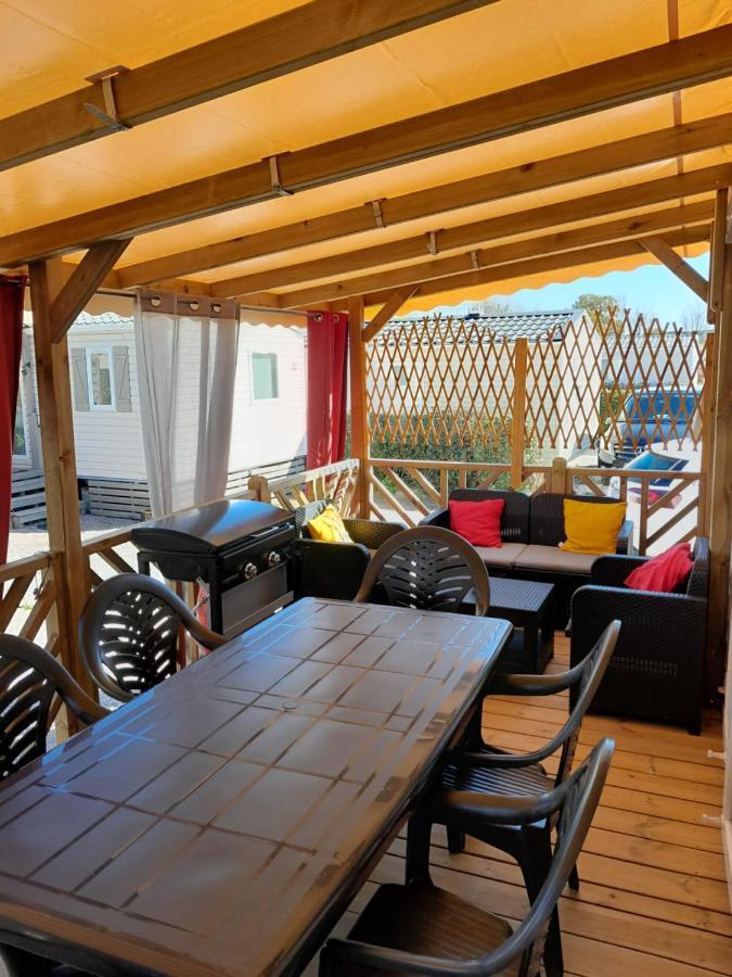 Grand Mobilhome Spacieux 8 Places Frejus/straphael Camping Fréjus