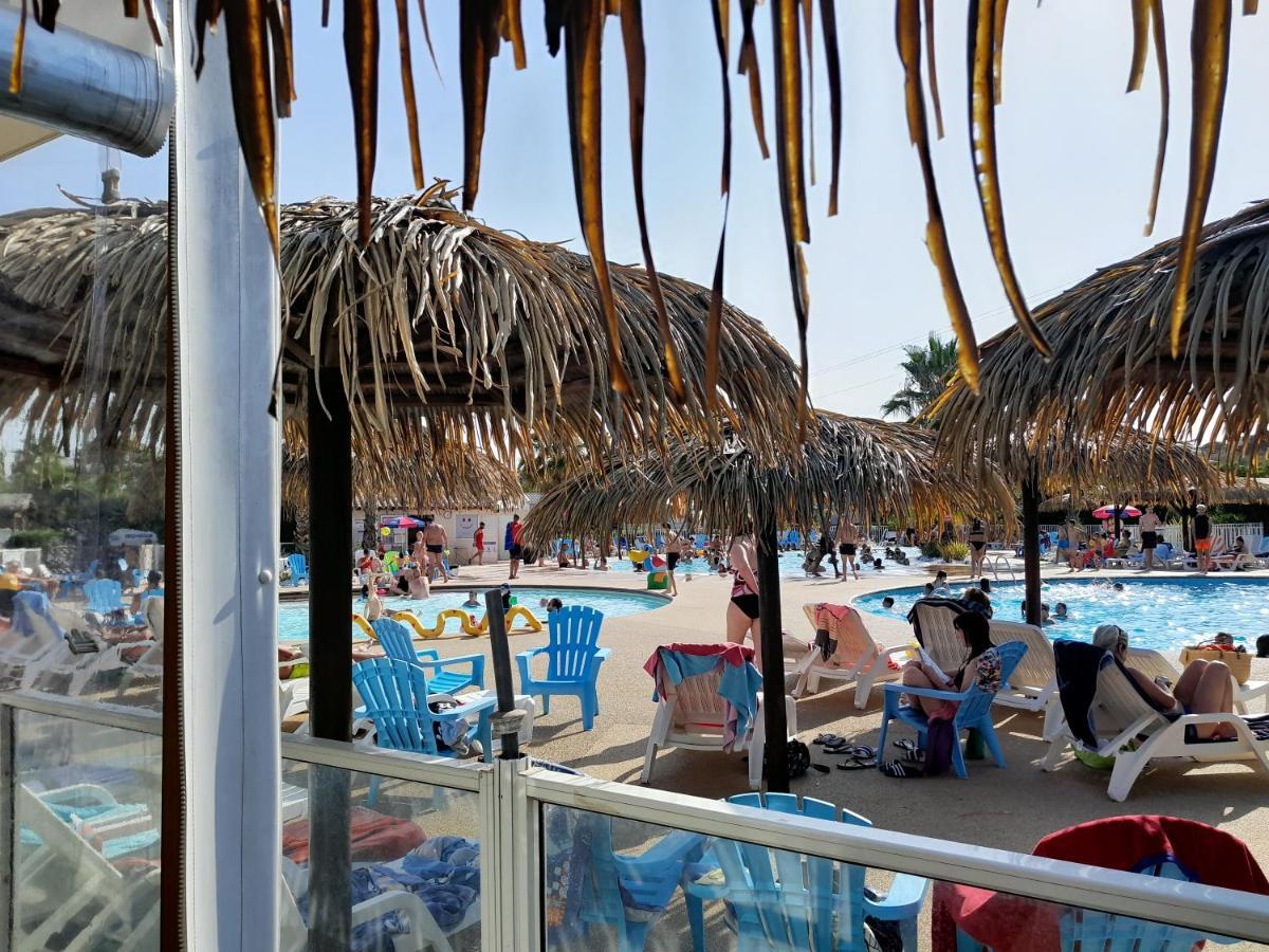 Grand Mobilhome Spacieux 8 Places Frejus/straphael Camping *